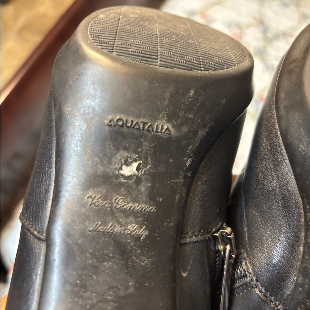 AQUATALIA BOOTS, PRE OWNED - Picture 10 of 11